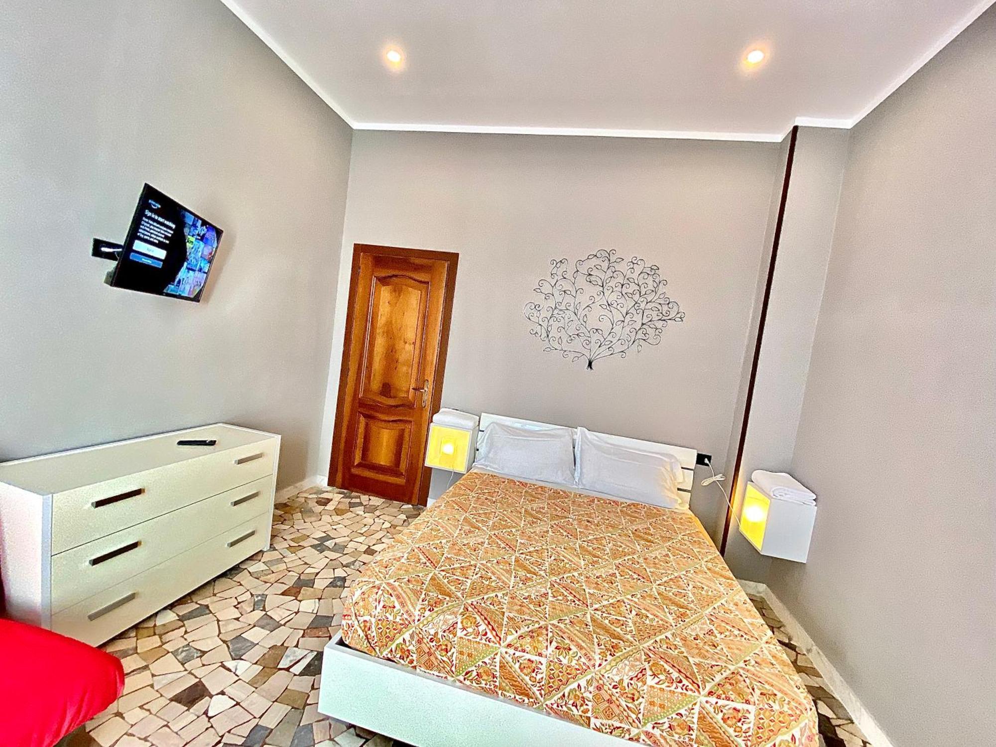 Apt Donati Home, Modernita E Comfort Con Parcheggio Gratuito Privato E Spazio Esterno Privato Cassano D'adda Exterior photo